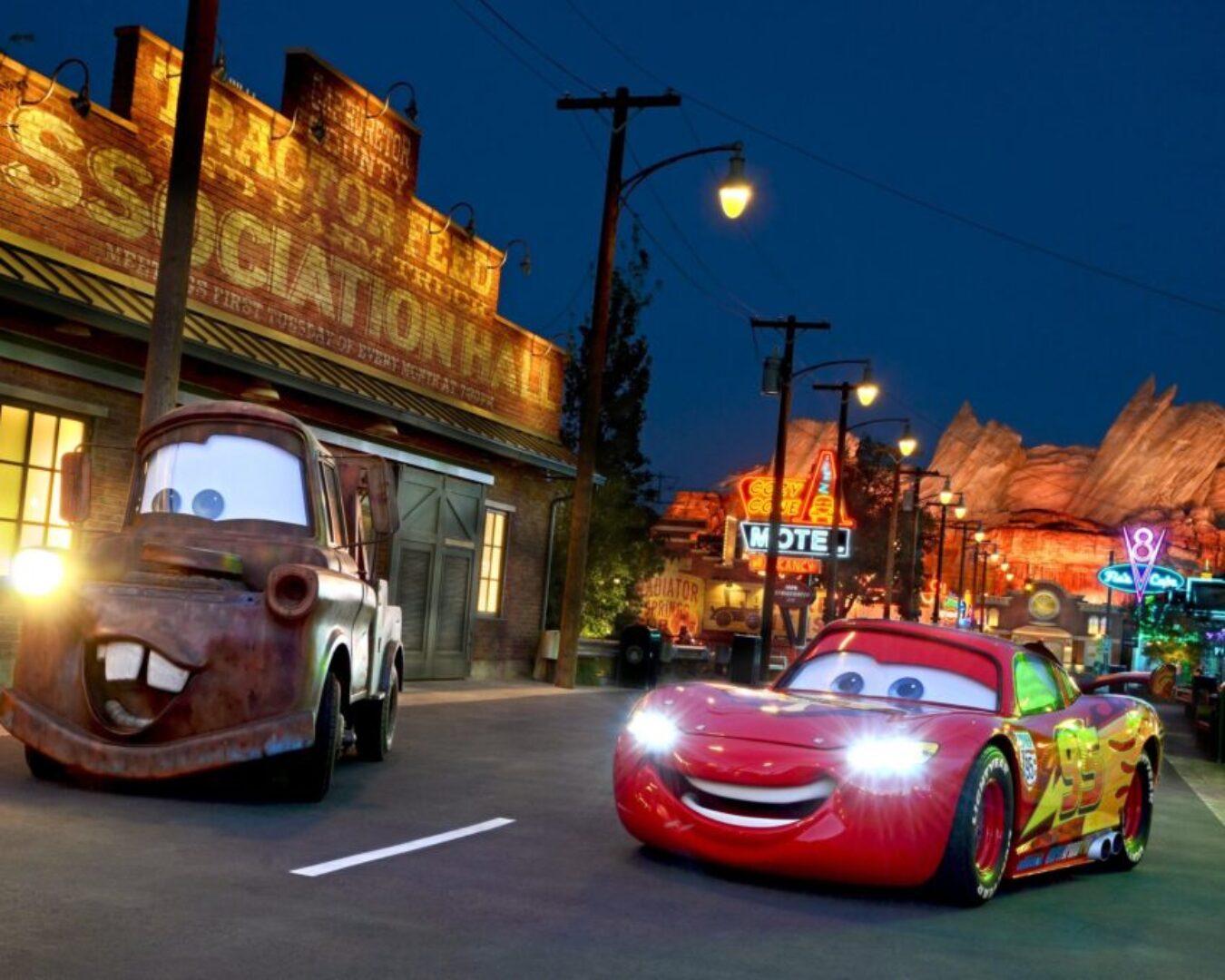 La Guía de Disney California Adventure: Cars Land