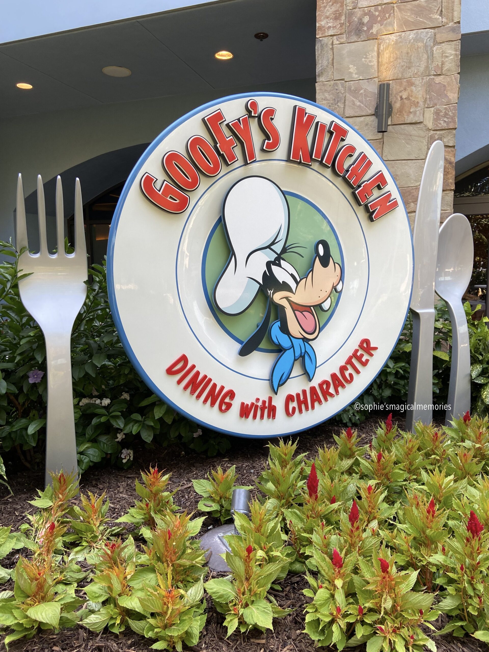Una Experiencia Mágica en Goofy’s Kitchen en Disneyland.