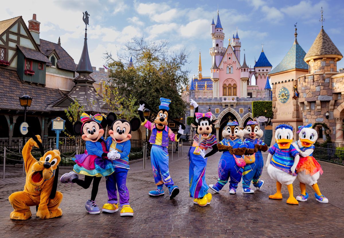 Cotiza tu viaje a Disney Cotiza tu viaje a Disney
